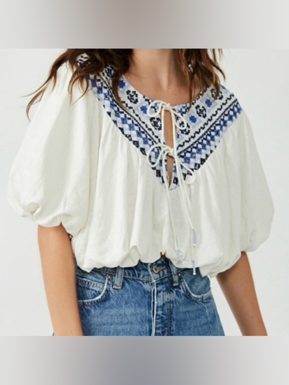 Free People Joni Cropped Peasant Top Sz XS Ivory w/Blue Embroidery Boho